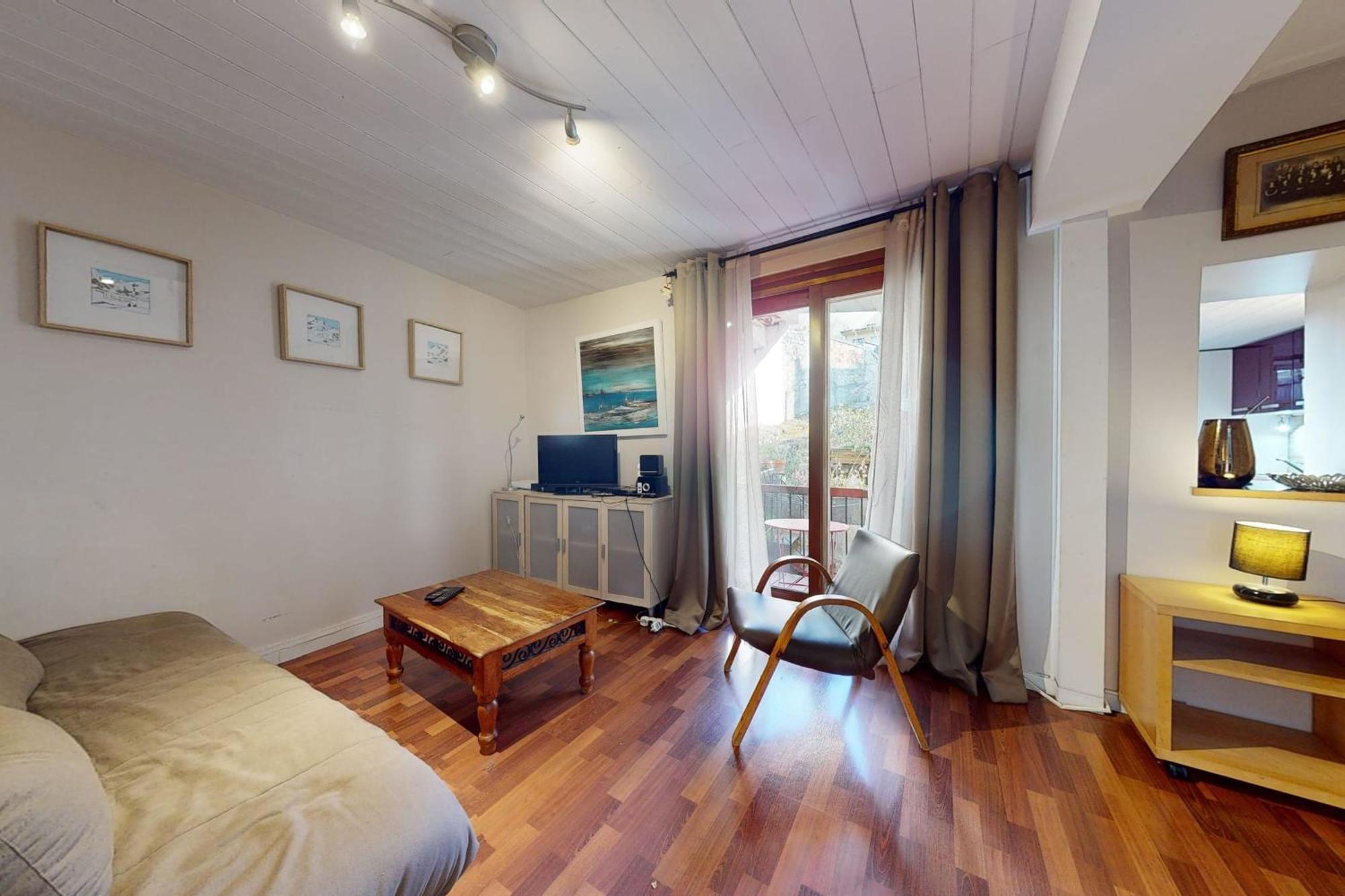 Le Petit Paradis - Pretty T2 Ideally Located At The Foot Of The Chateau *