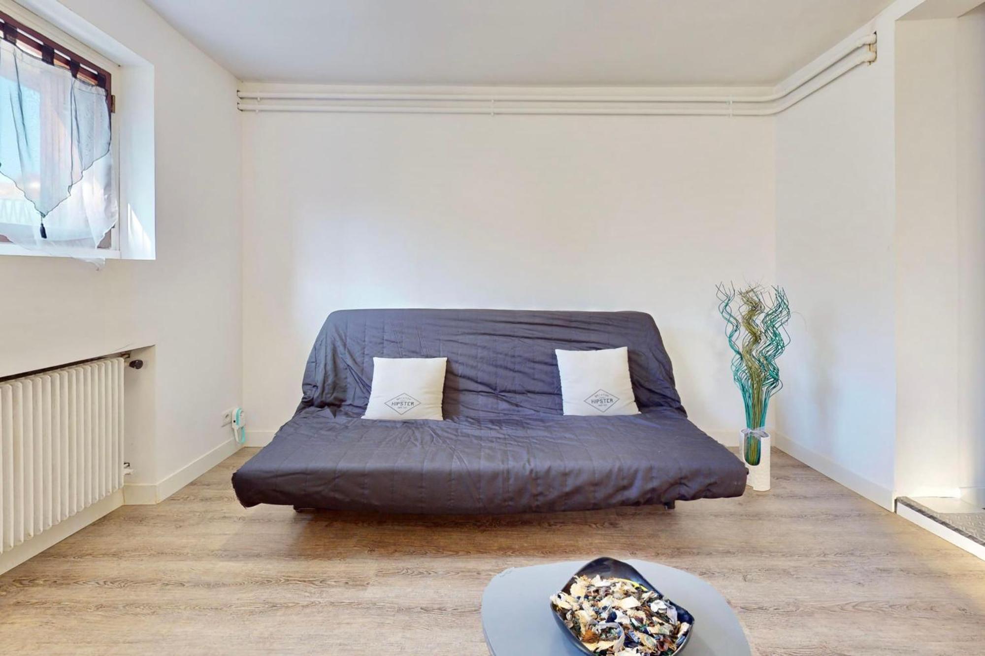 Cesiere - Confortable Au Calme Apartment