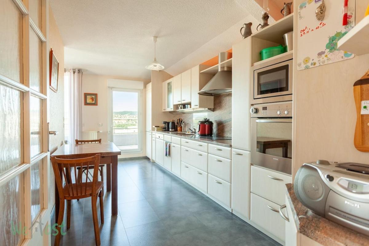 Republique - Ci - Apartment