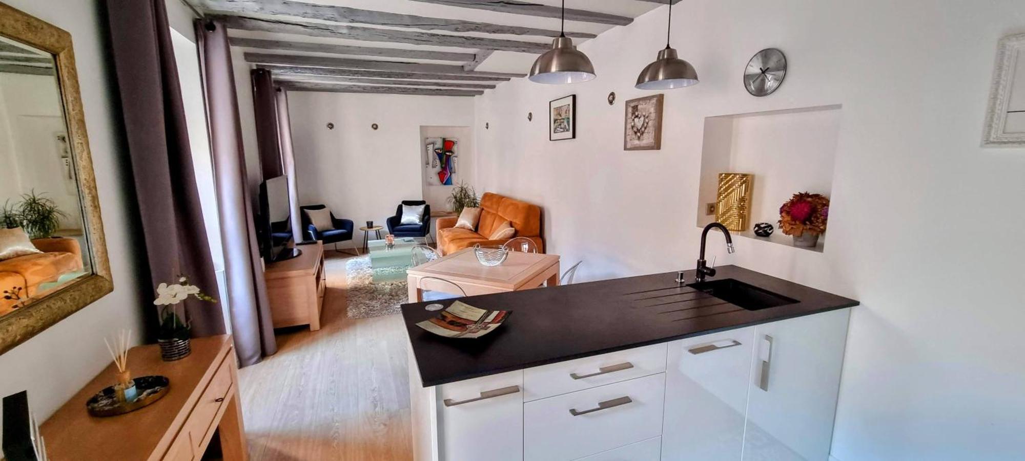 De Charme Au Coeur De La Vieille Apartment