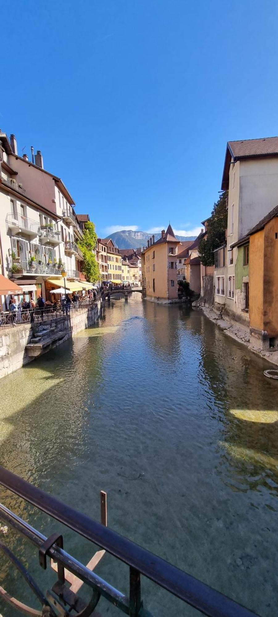 De Charme Au Coeur De La Vieille Annecy