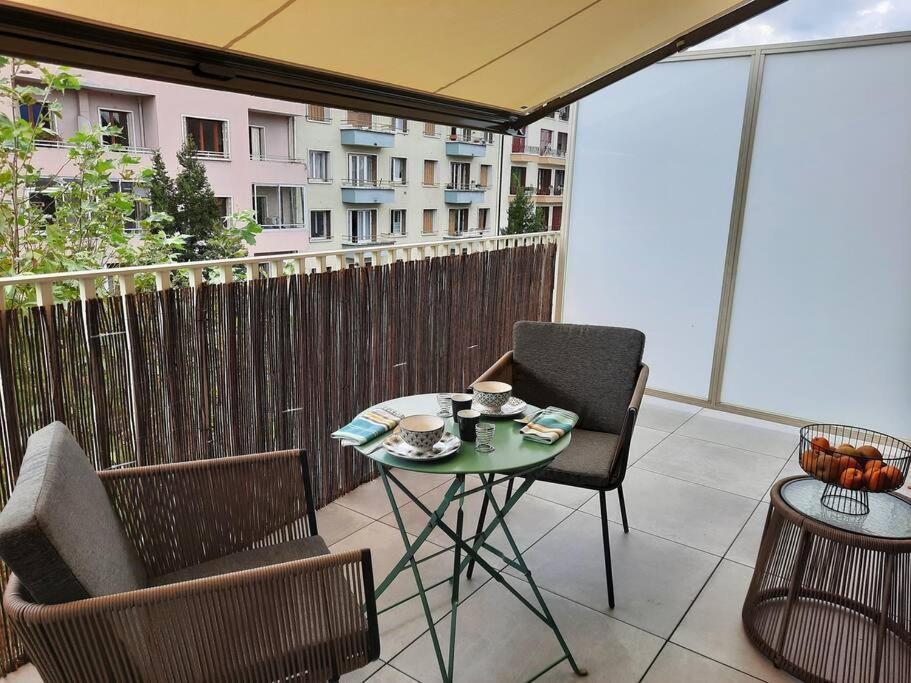 F3 Neuf Equipe De 62m2 Centre Apartment