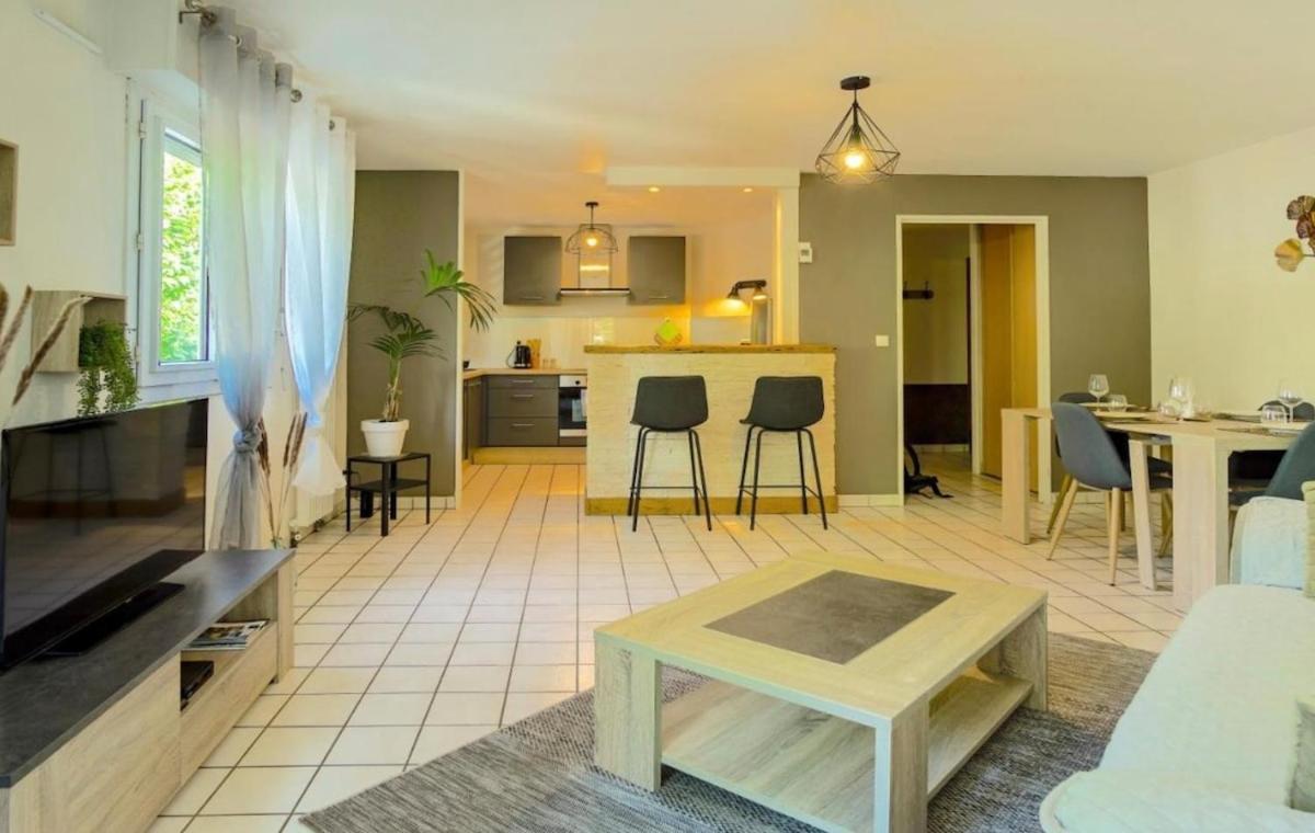 T2 Apartment