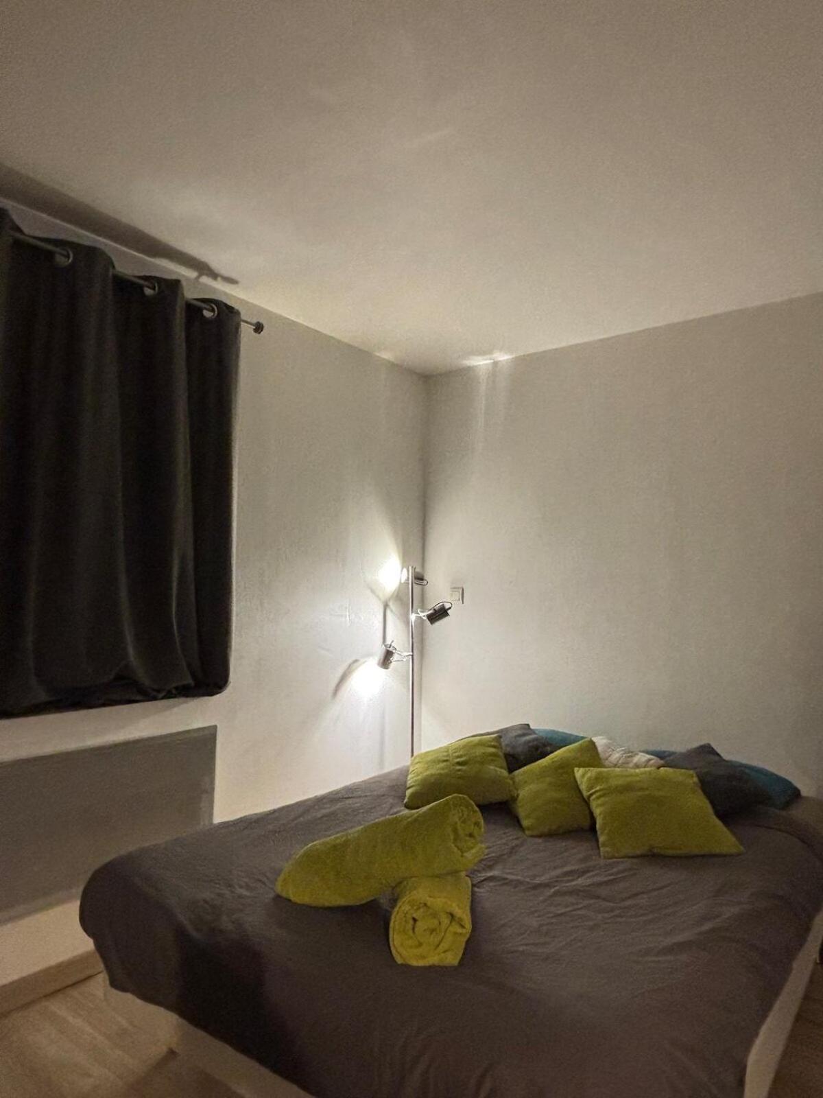 33, Centre-ville, Proche Gare Apartment