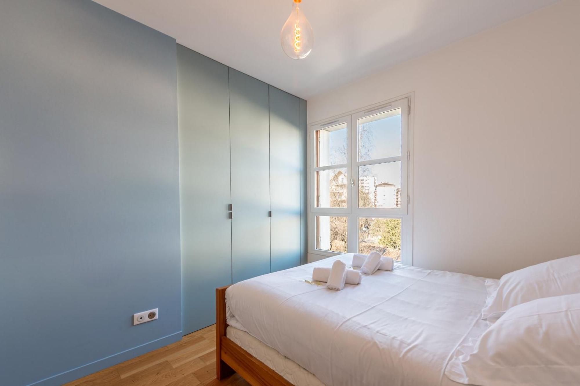 Le Charles - Confortable Proche Du Centre Apartment