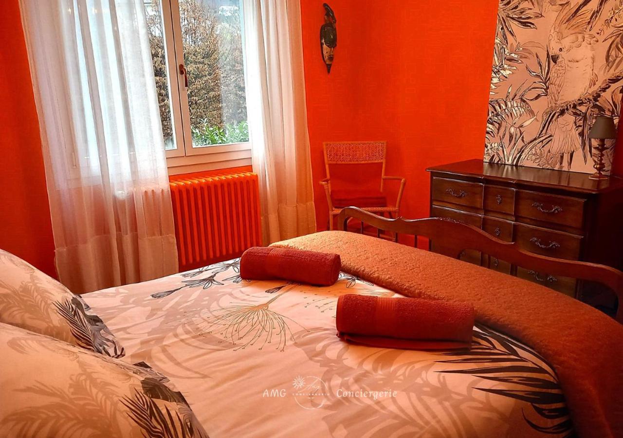 Maison Charmante, A Deux Pas Du Holiday home *