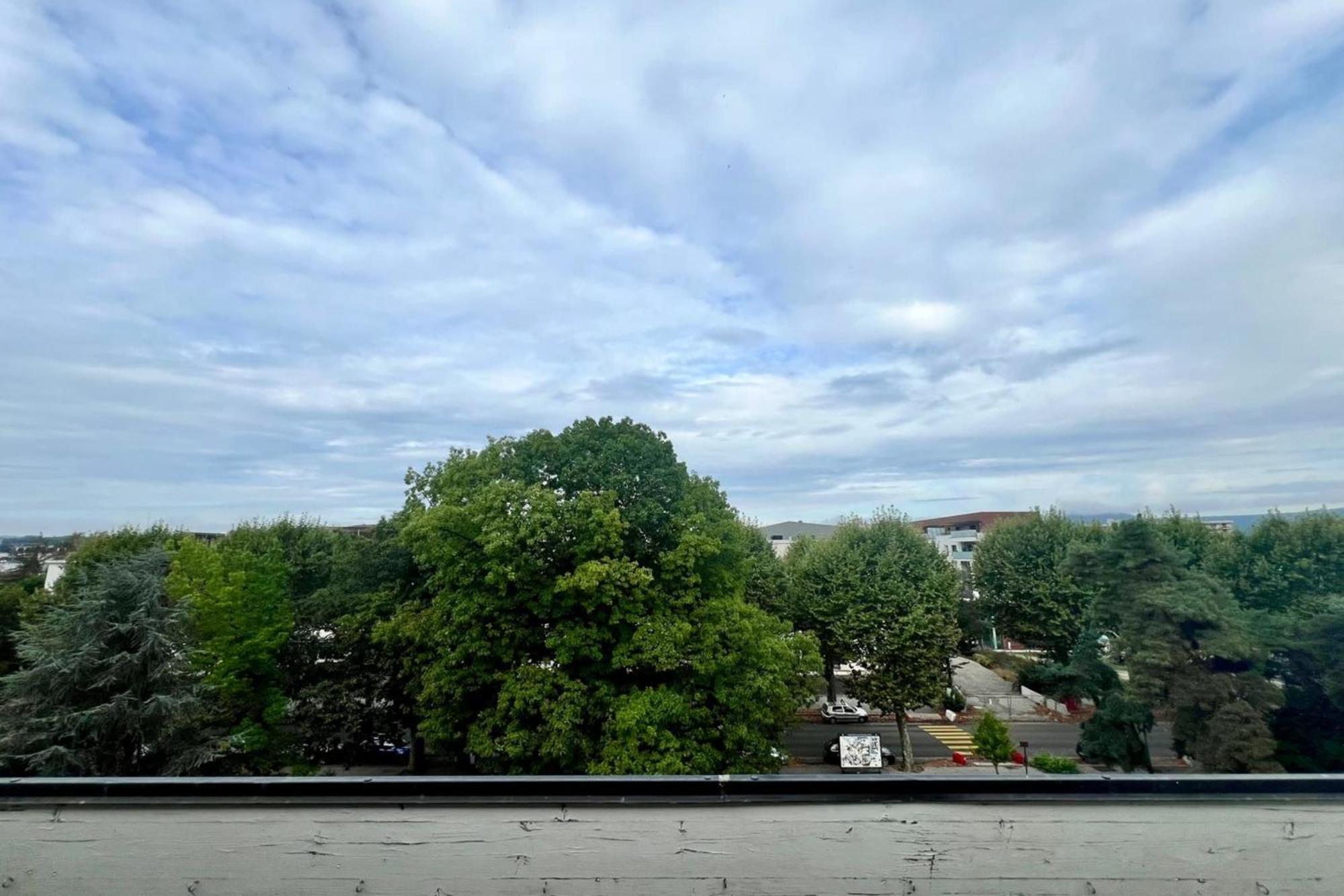 244 - En Duplex Contemporain Et Confortable Proche Appartement