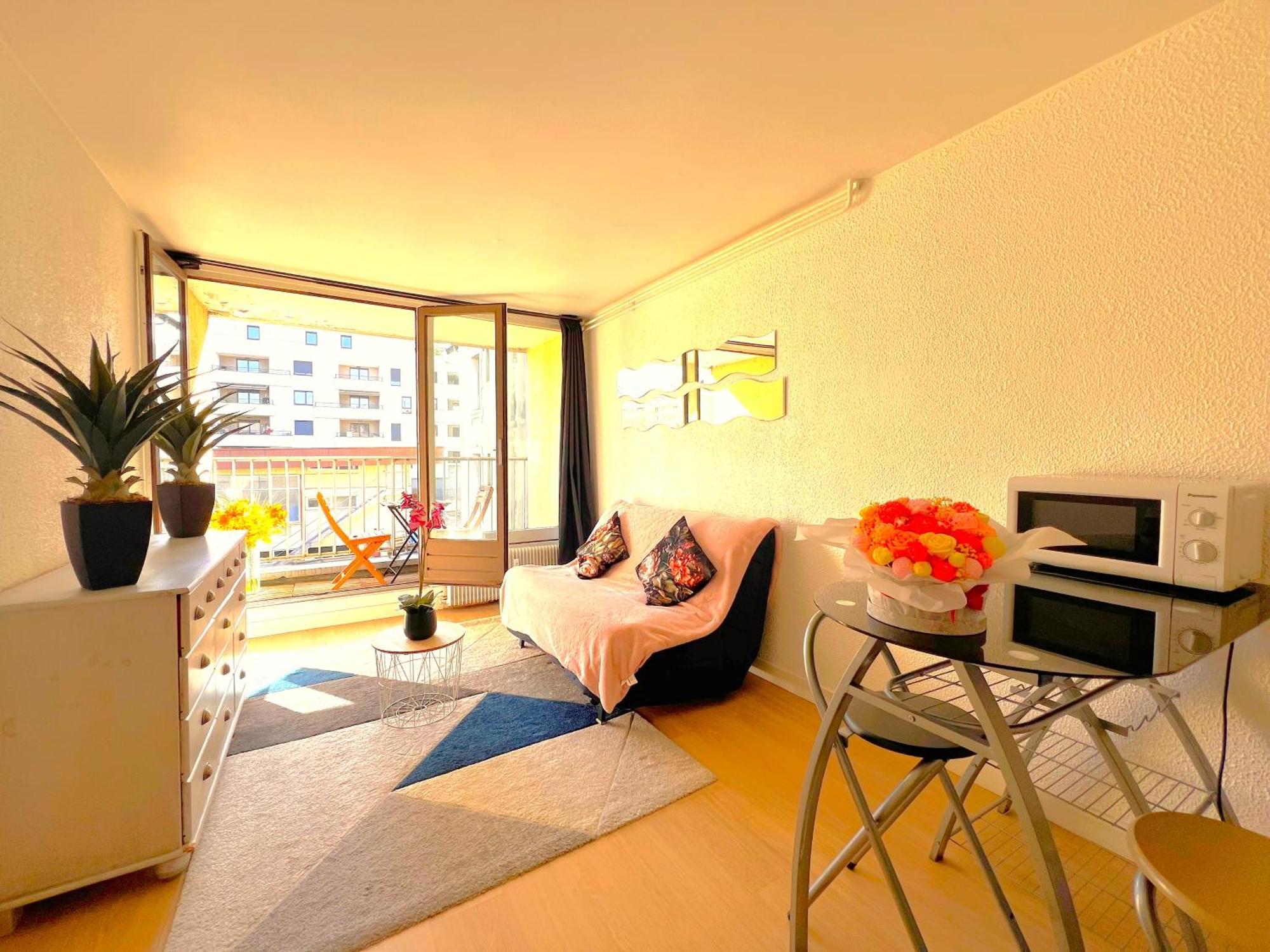 Le Pont Neuf Apartment