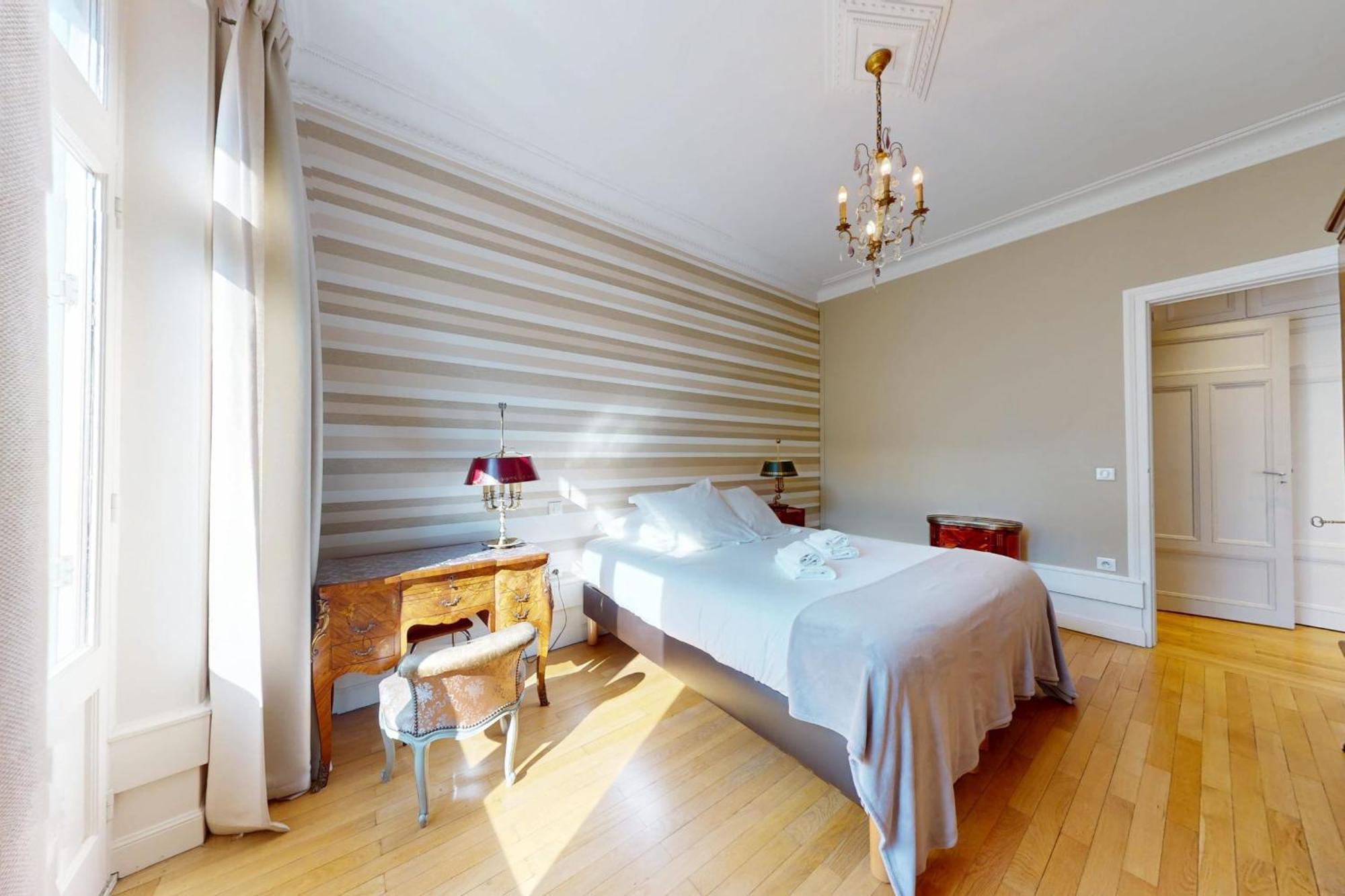 22 Rue De La Gare * Annecy
