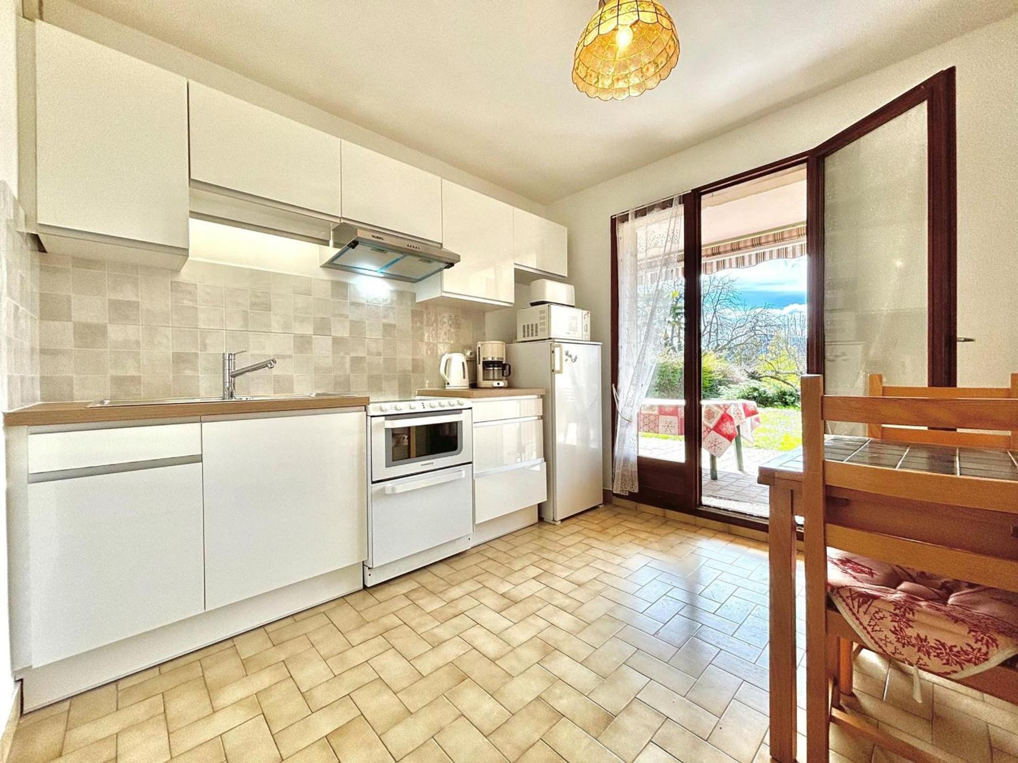 2* Avec Jardin Prive, Terrasse Et Parking - Calme, 2km Du D'annecy - Fr-1-432-8 Apartamento *