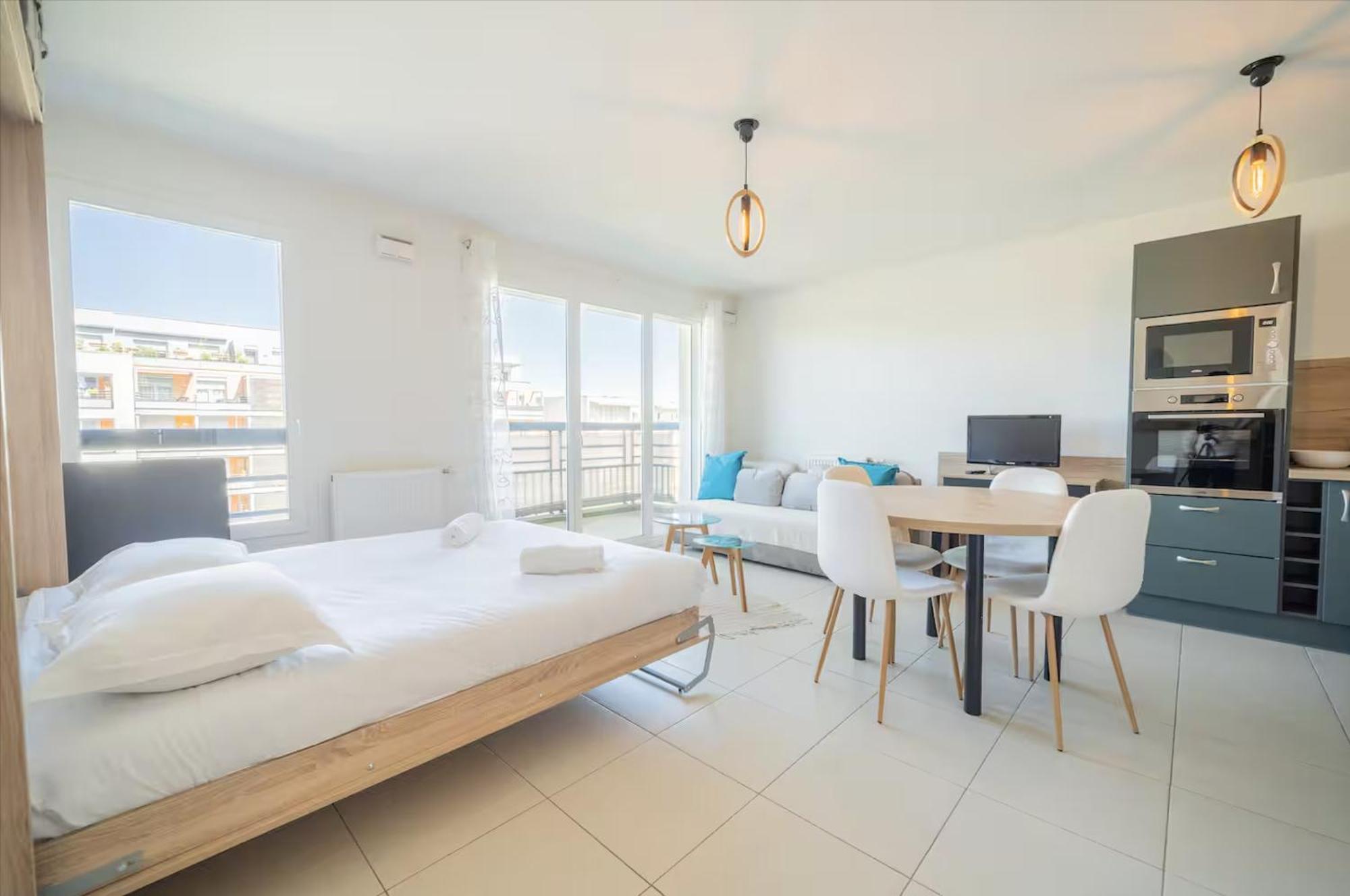 Apartment Joli 4 Personnes, Parking Gratuit Annecy
