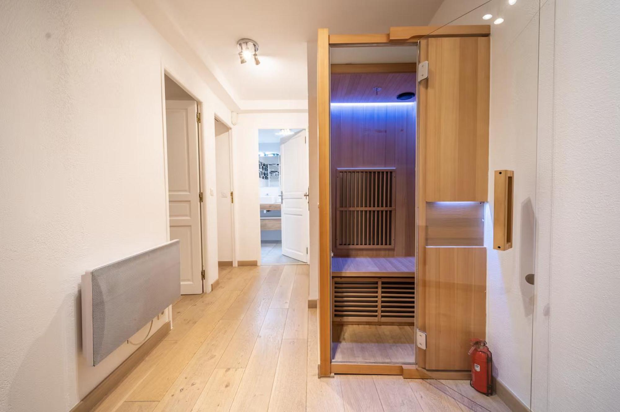 Hyper Centre Proche Gare Sauna Balcon * Annecy