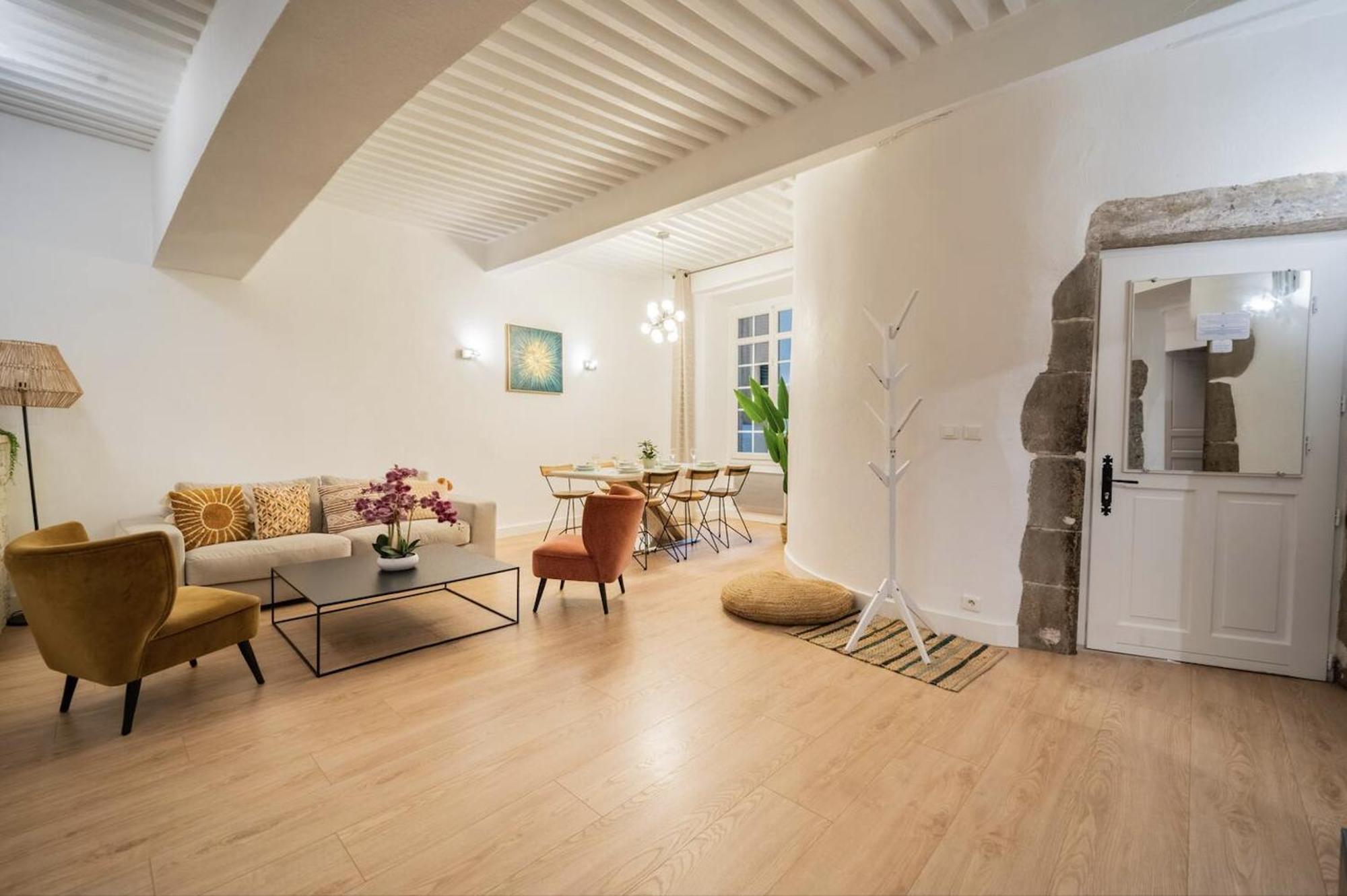 Hyper Centre Proche Gare Sauna Balcon *