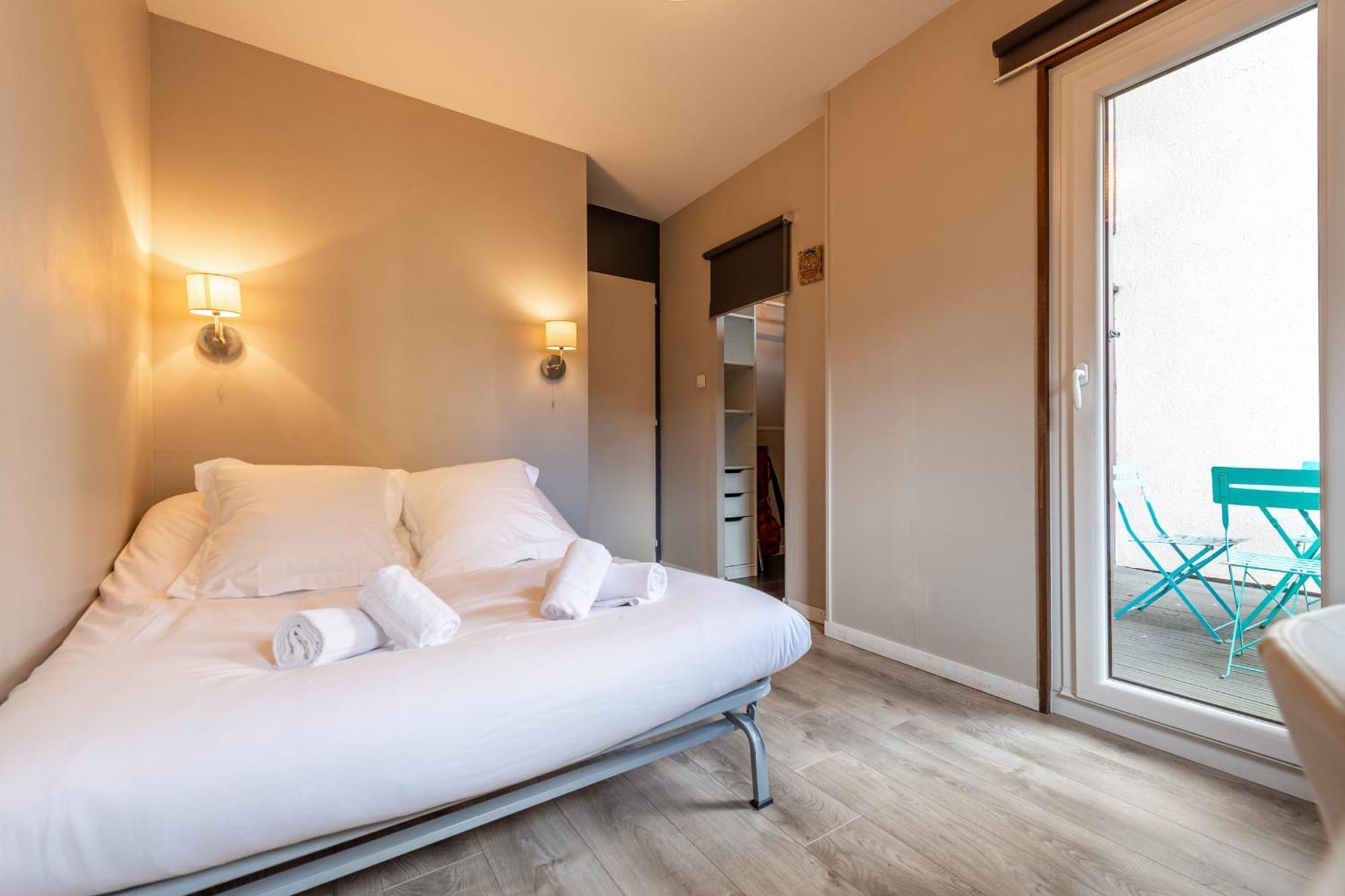 Les Feuillettes Apartment *