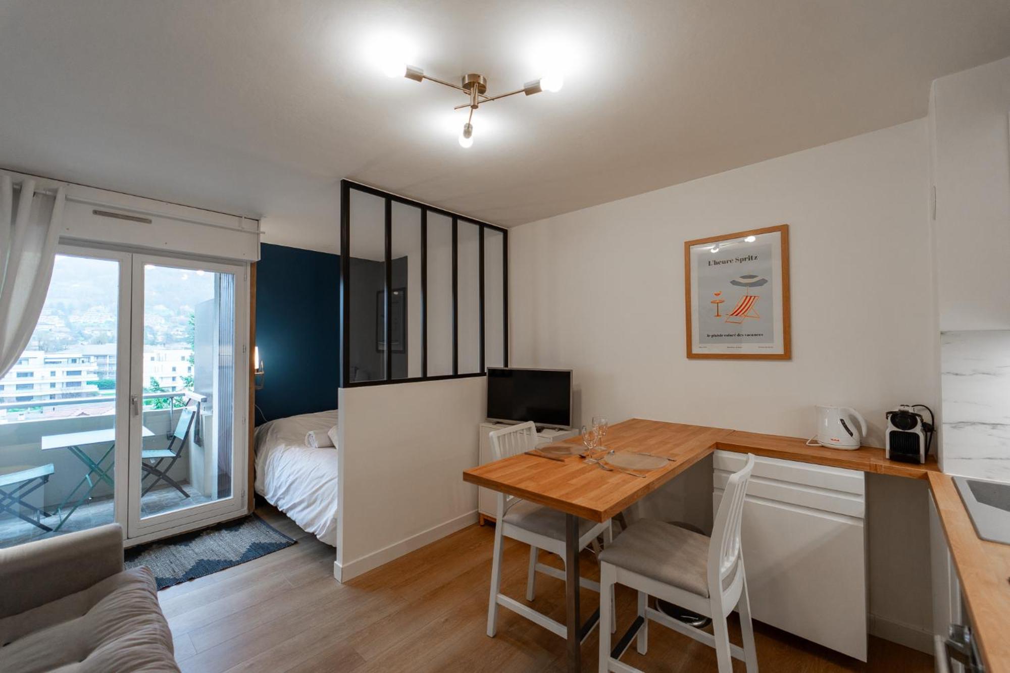 Balcon D'albigny - Proche & Vue Montagne Apartment Annecy