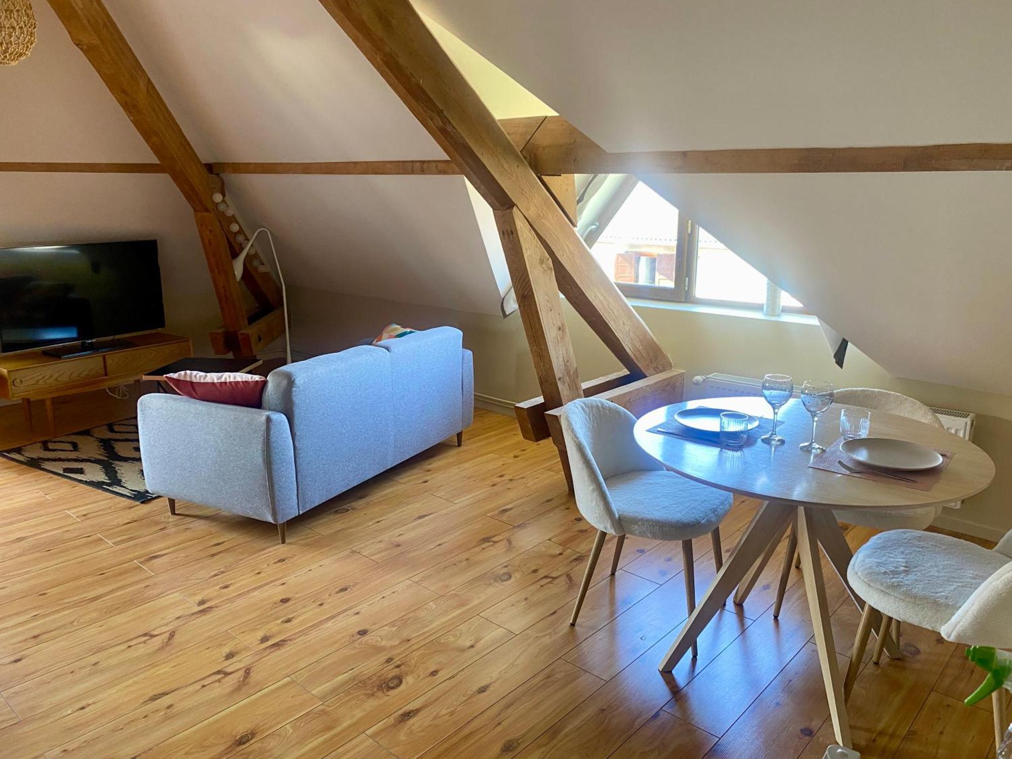 Appartement Cosy 40 M2, Climatise, Parking Gratuit *