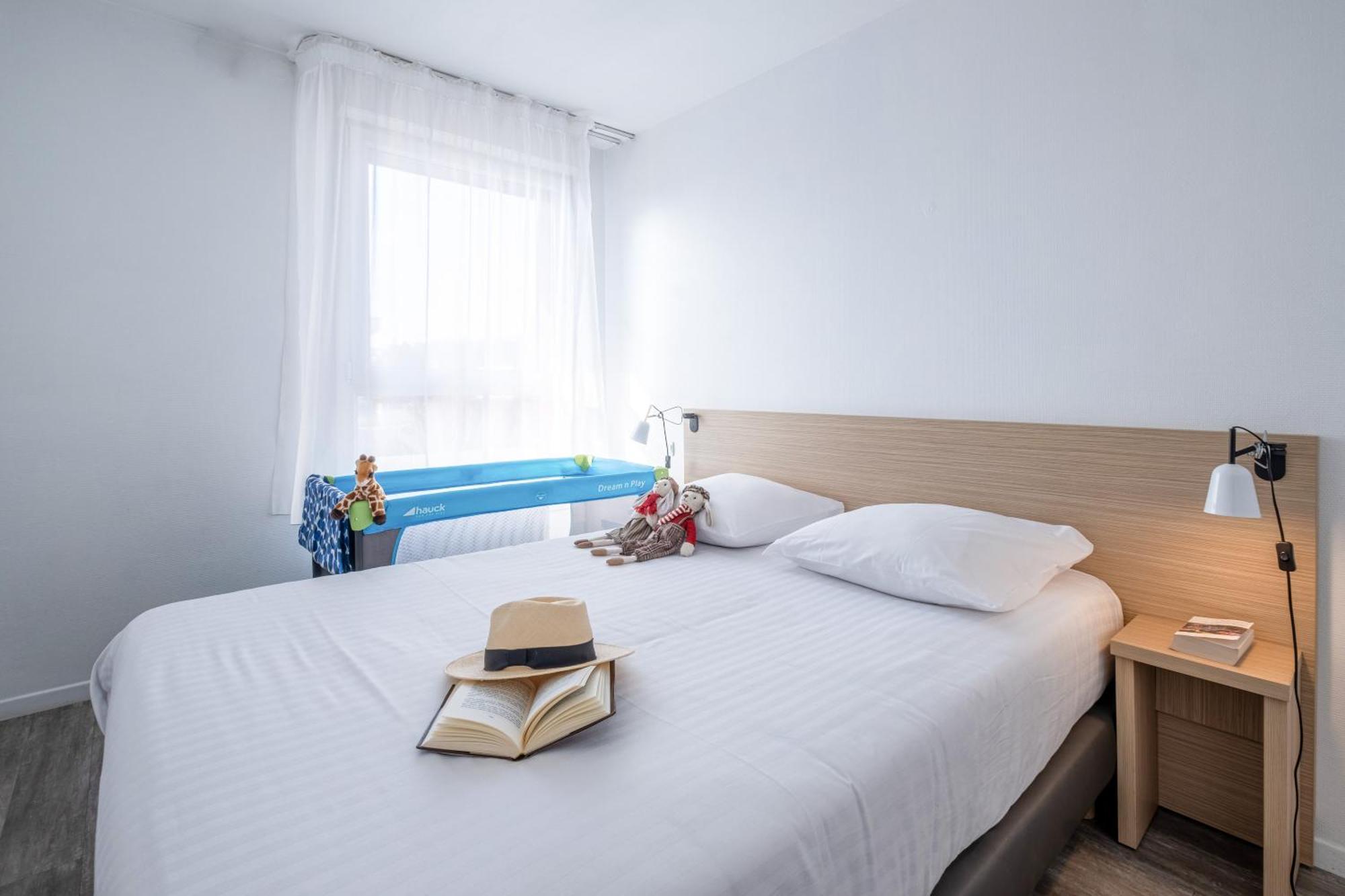 Hotel Comfort Les Hauts D'annecy 3*