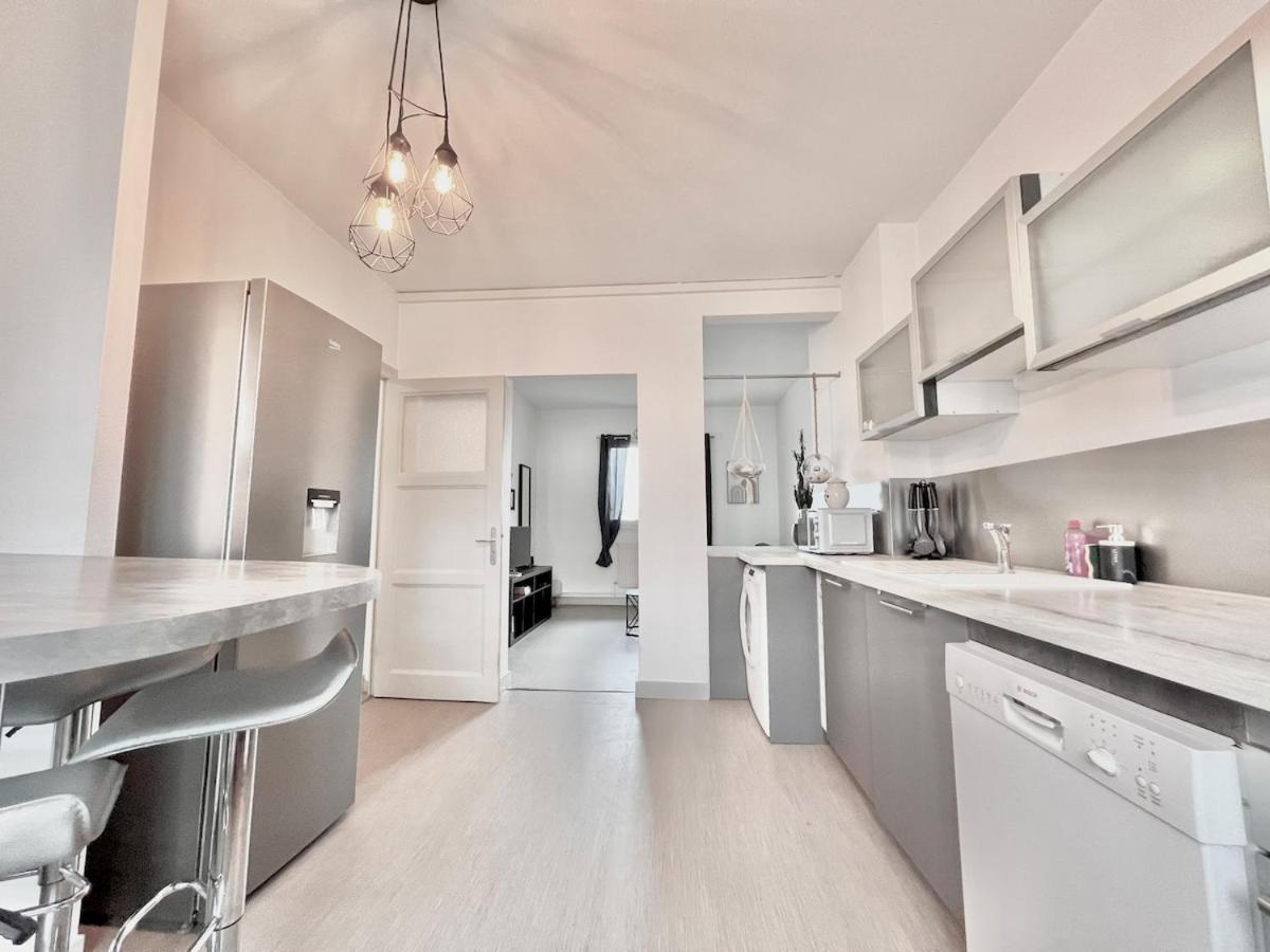 Apartment Comfortable T2 *