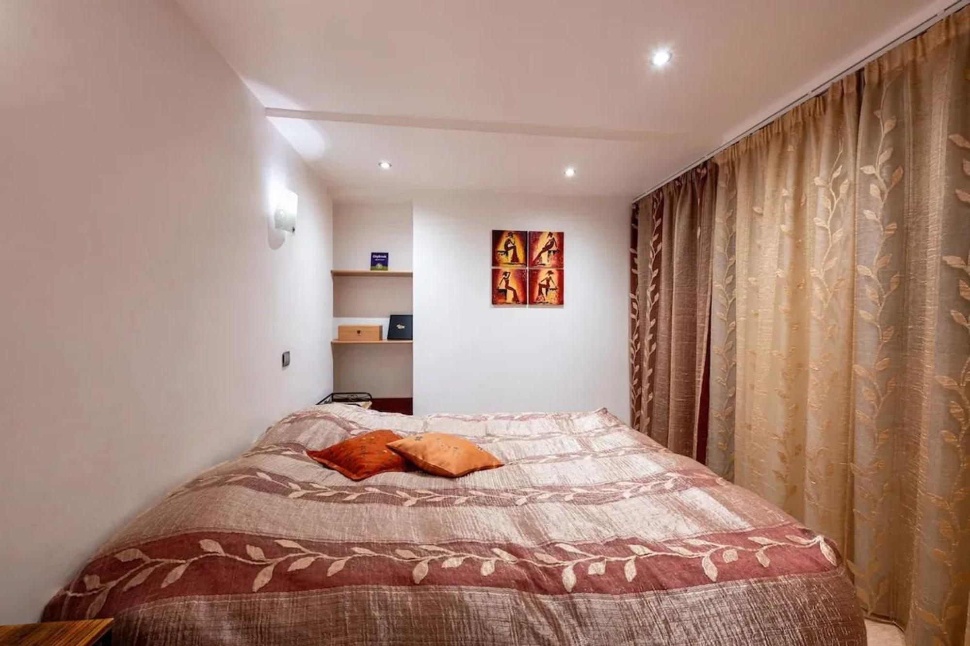 Chaleureux A 63 M² Cheminee Annecy
