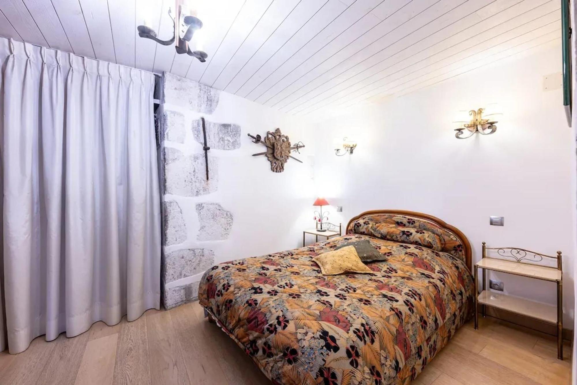 Chaleureux A 63 M² Cheminee