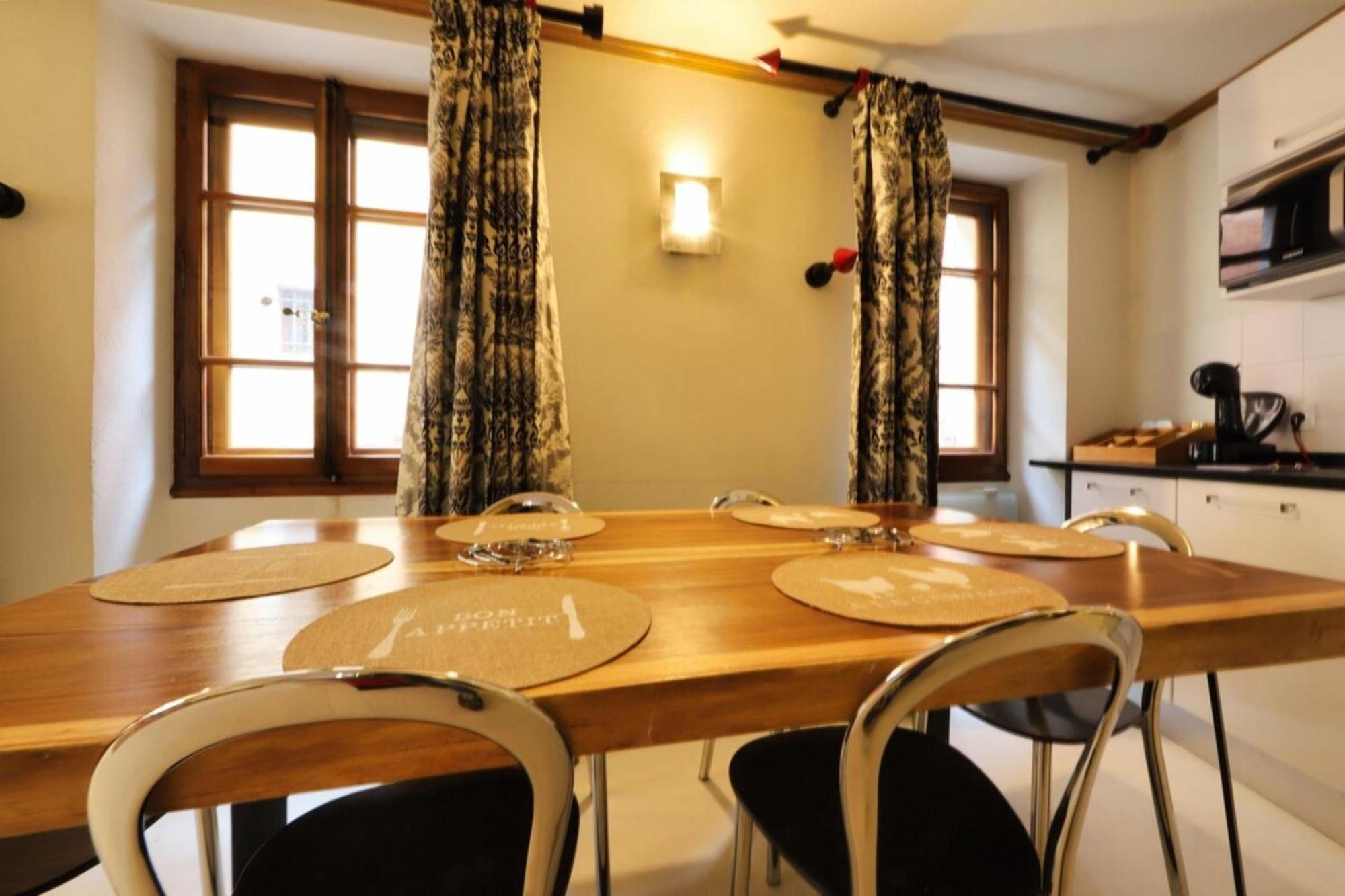 'la Maison' House In The Historic Apartment Annecy