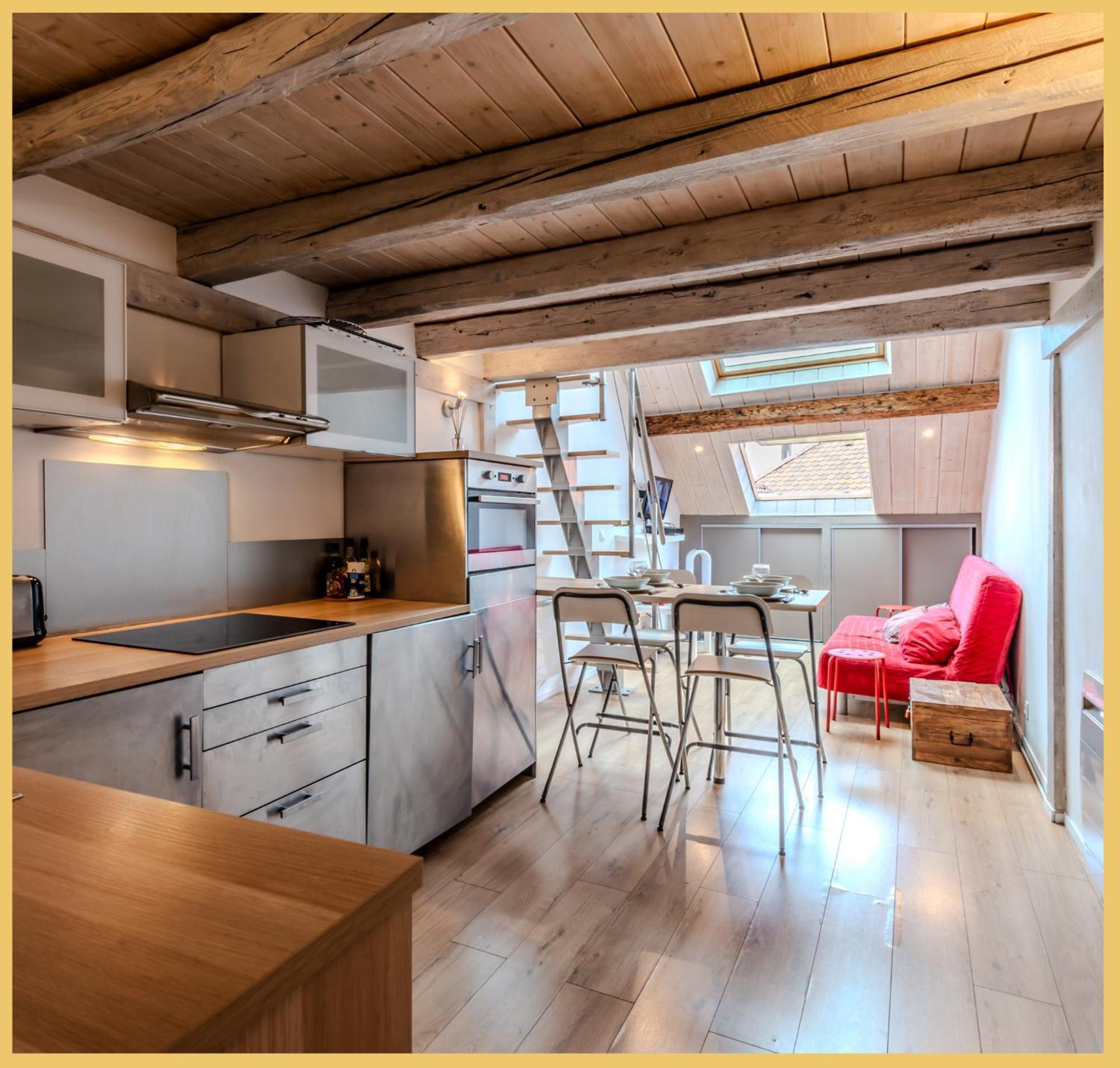 Le Refuge Du Chateau I Apartment Annecy