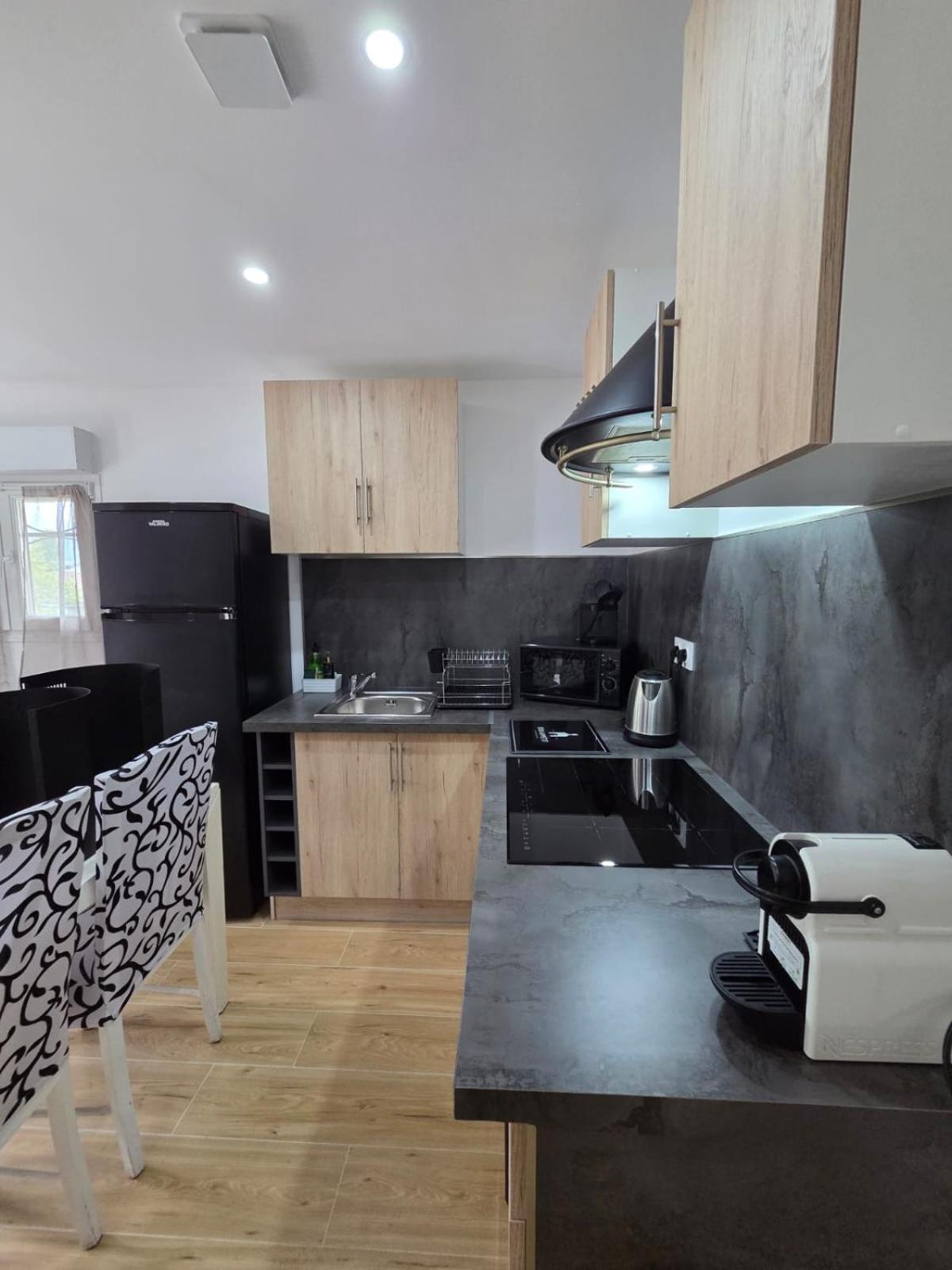 Annecy, Bel Appartement Tres Cosy Avec 2 Chambres Et Une Grande Terrasse *