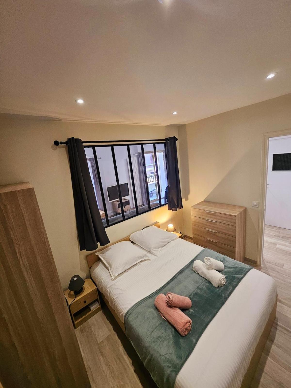 T2 Avec Balcon - Rue Royale 5min Du Apartment Annecy