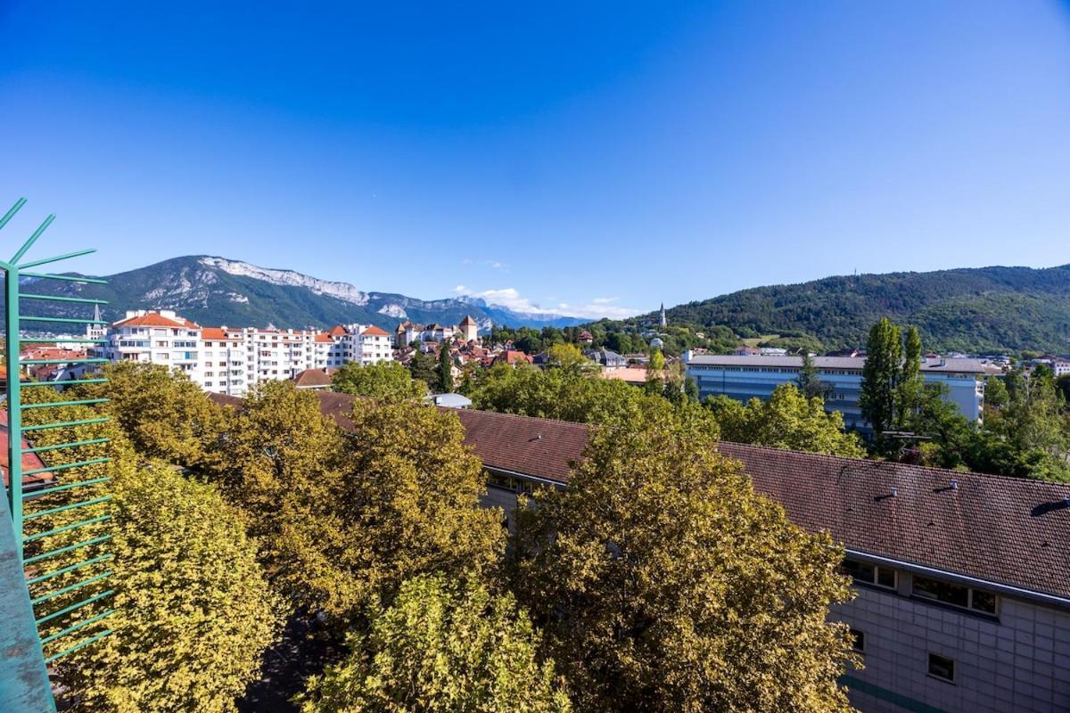 Panoramic Seven View * Annecy