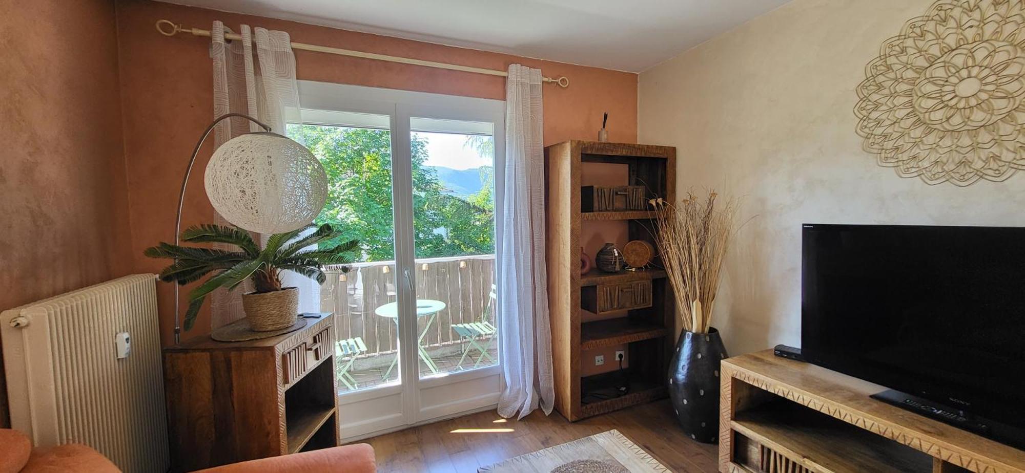 Cocoon Apartment