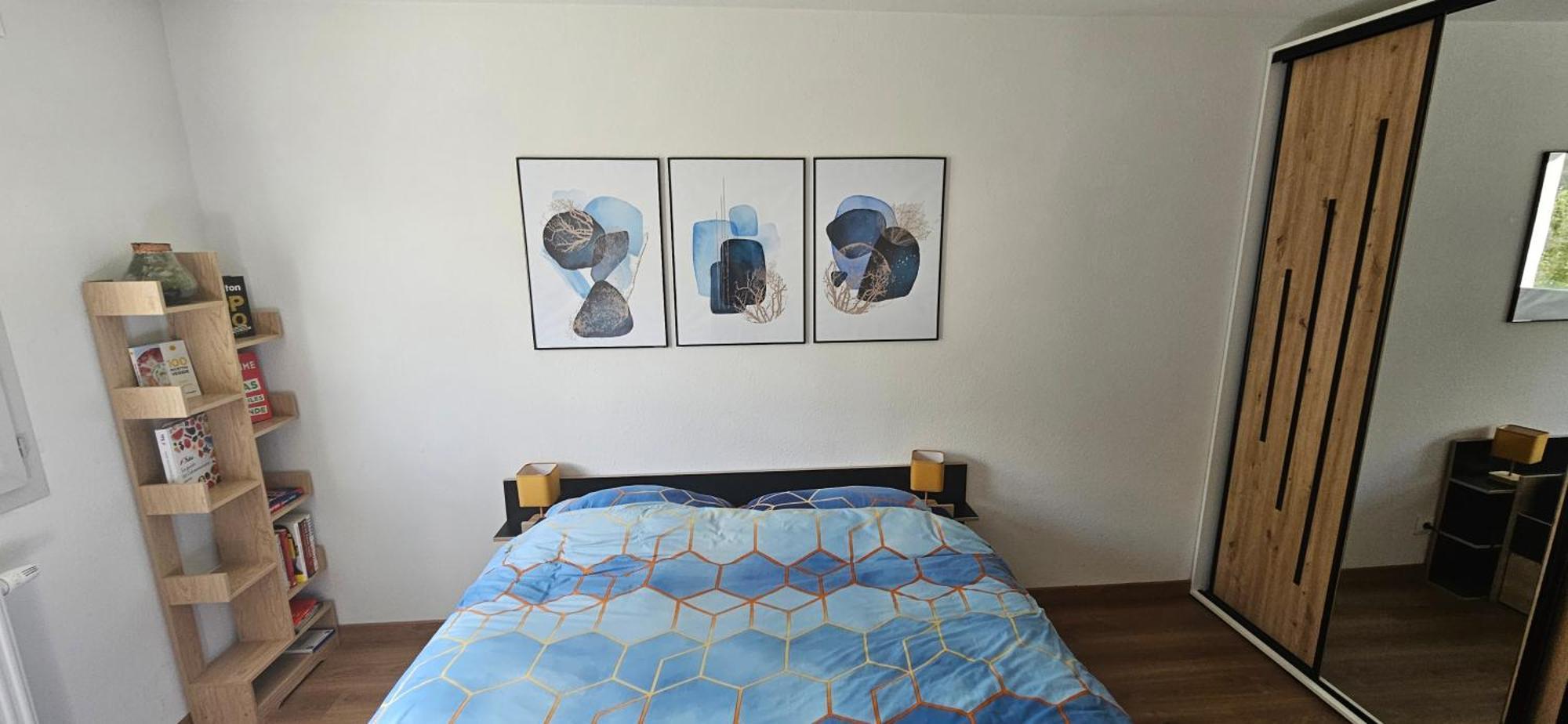 Appartement Lovely In *