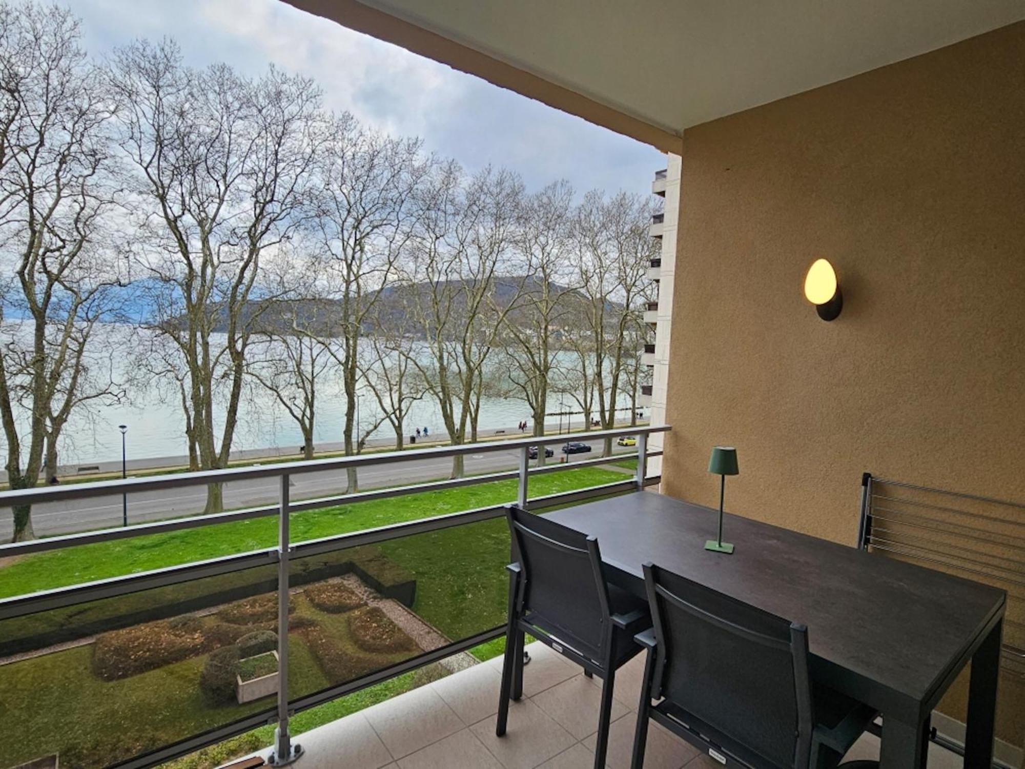 Apartment Centre , Vue Lac, Ascenseur 4 Pers *