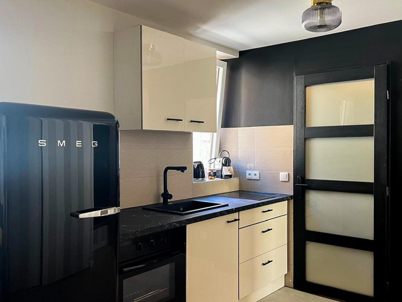 Apartment L Esperance Rue Du Paquier Annecy