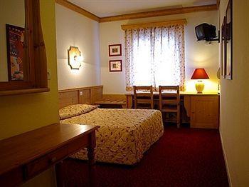 Les Terrasses Hotel 3*
