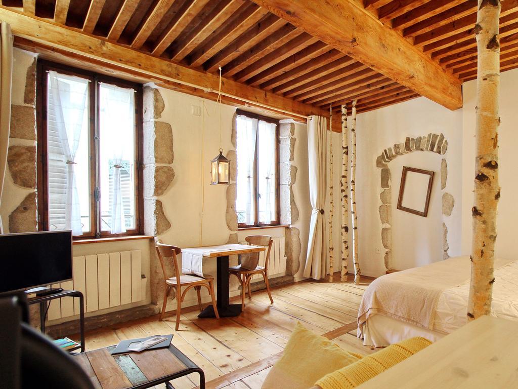 La Parenthese Apartment *