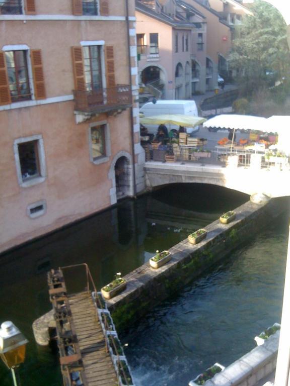 Du Lyonnais 2*
