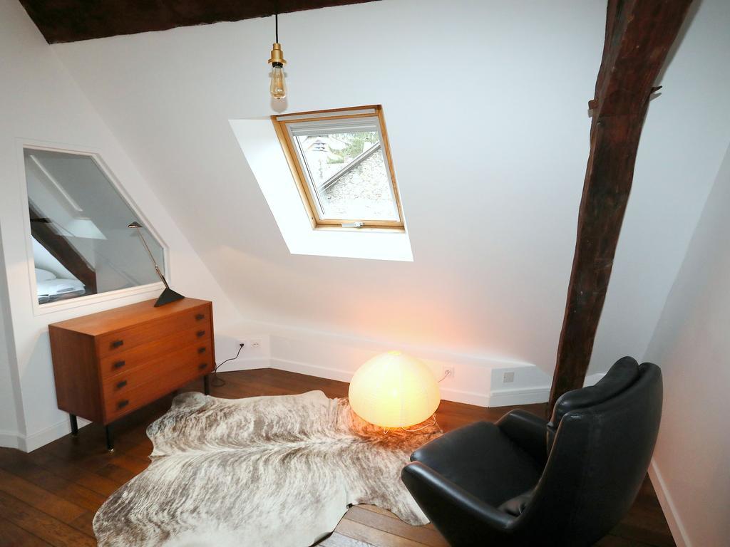 Folk Loft *