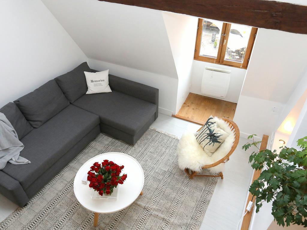 Folk Loft Apartment *