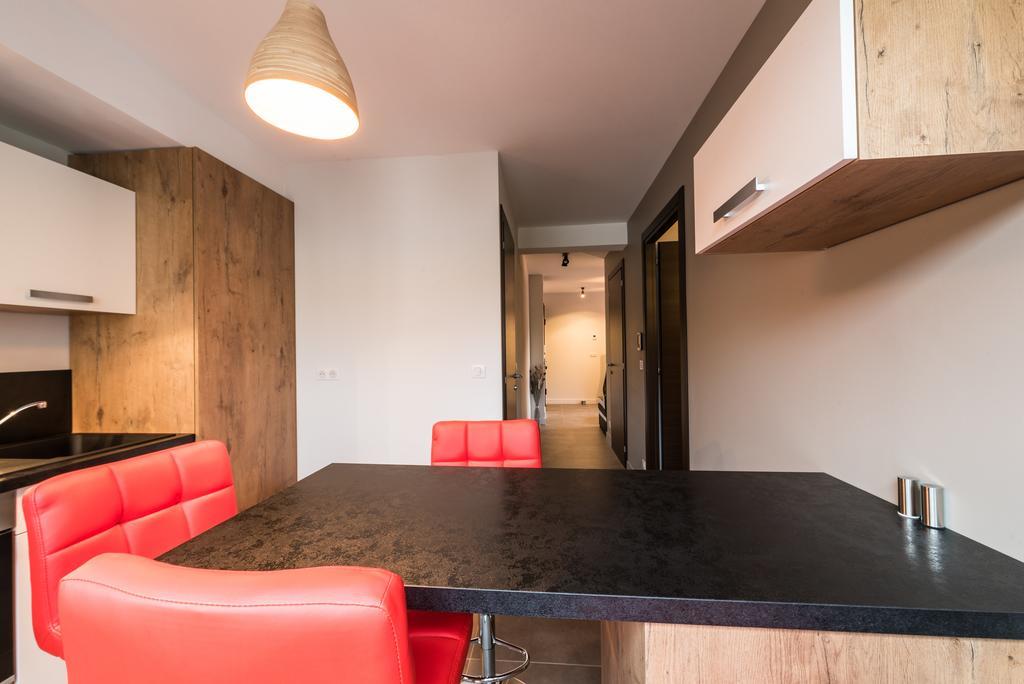 La Cle Des Champs Apartment *