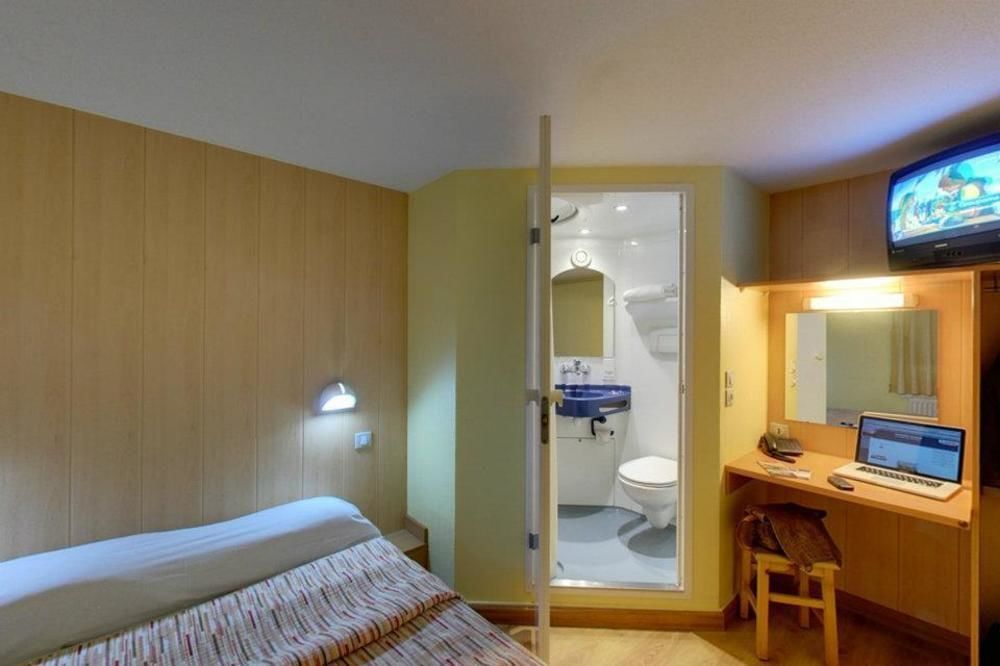 Fasthotel 2*