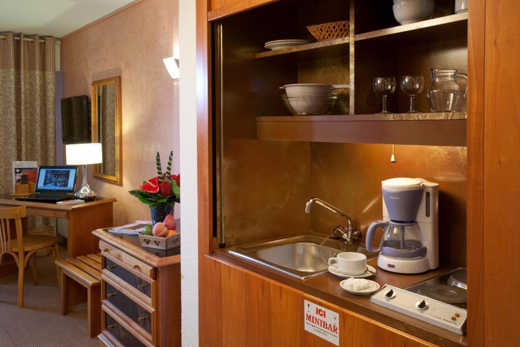 Hotel Le Flamboyant 3*