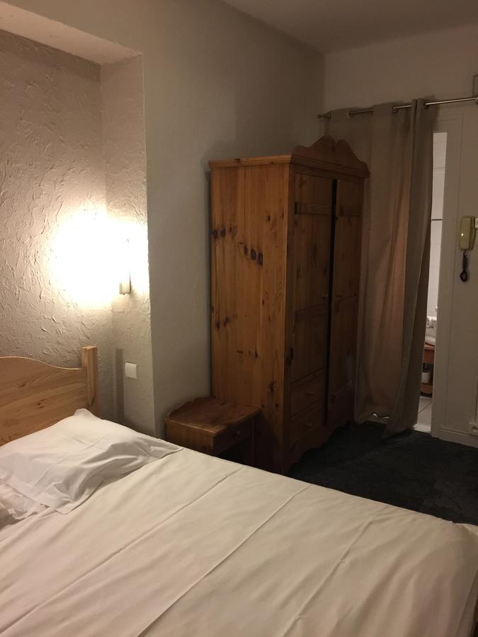 Hotel Du Lyonnais 2*
