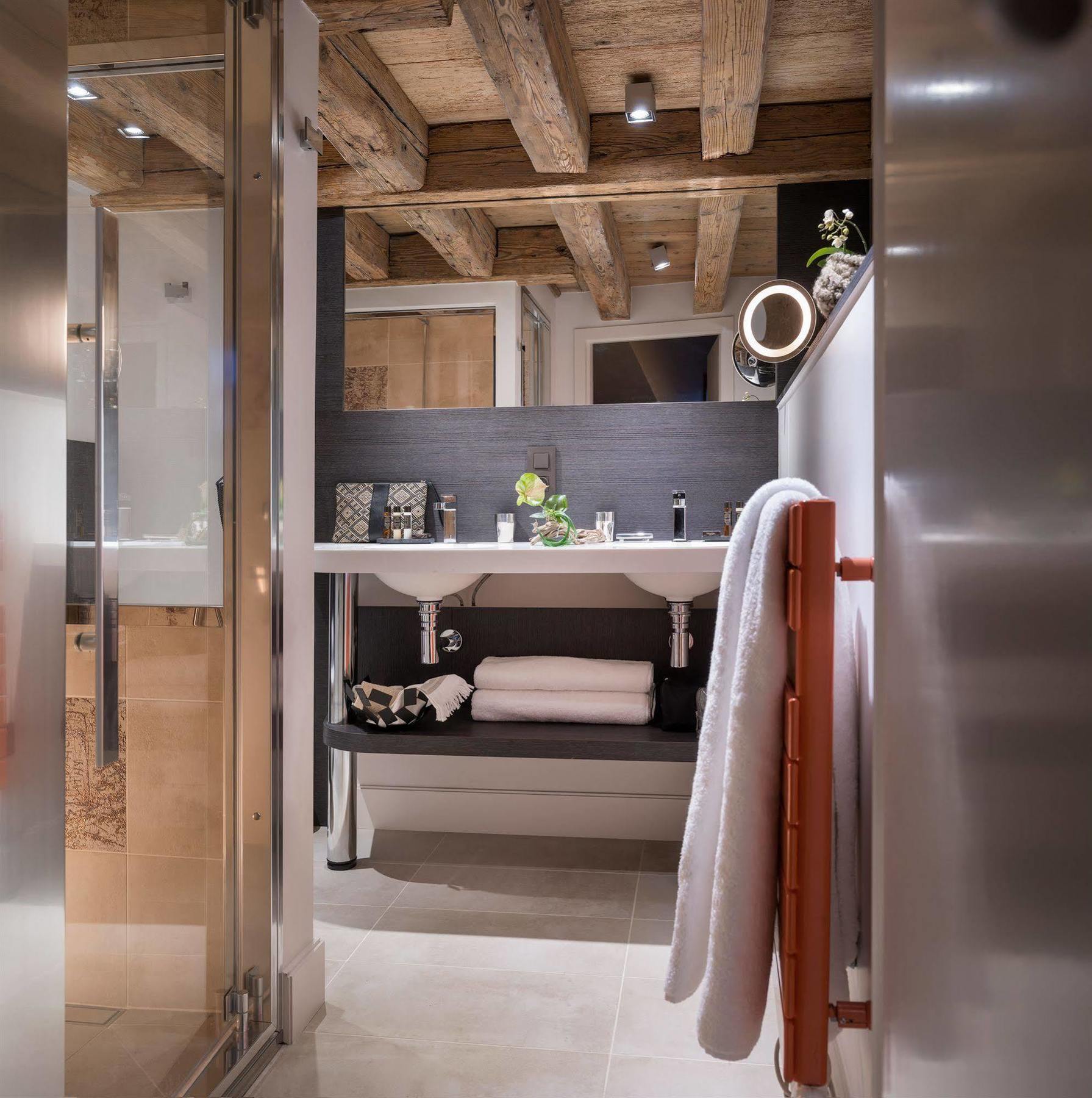 Hotel Les Loges Vieille 5*