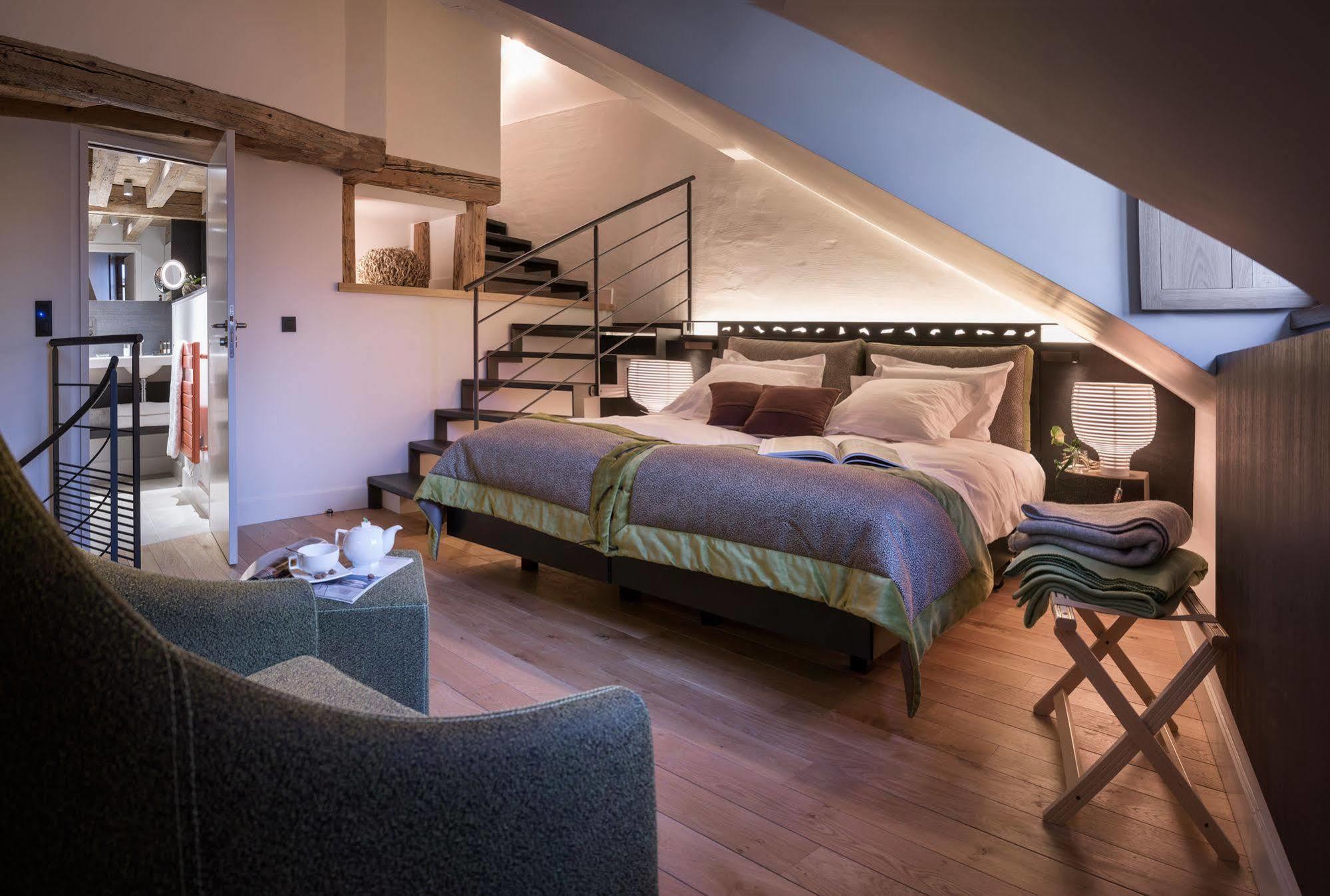 Les Loges Vieille Hotel