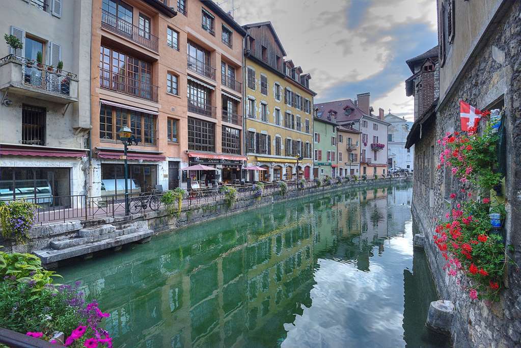 Hotel Campanile Centre - Gare Annecy
