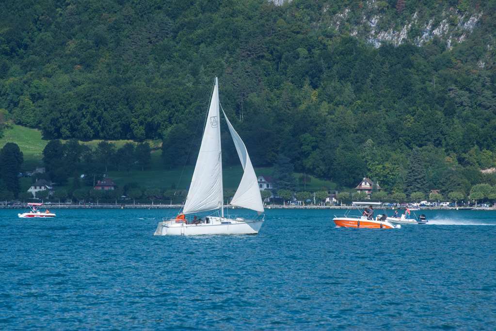 Campanile Centre - Gare Hotel Annecy