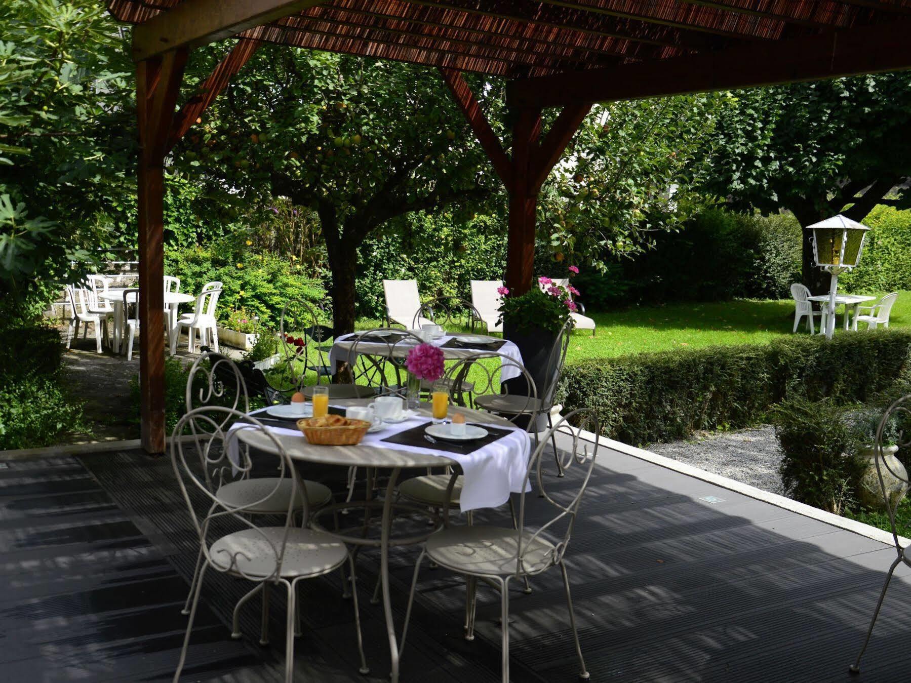 Les Terrasses Hotel 3*