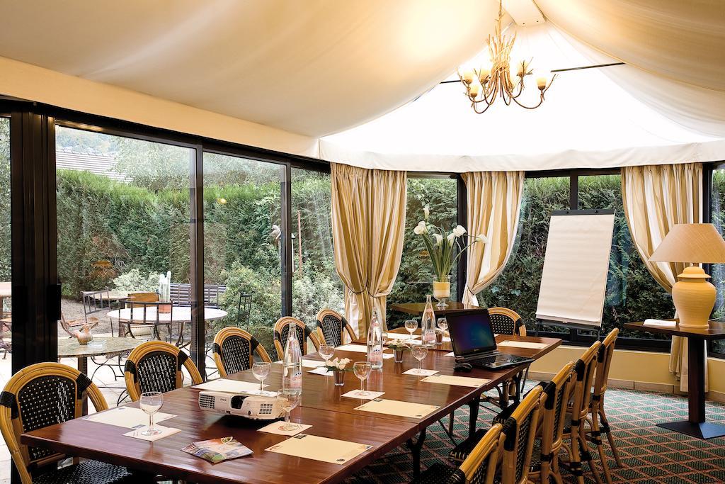 Hotel Le Flamboyant 3*