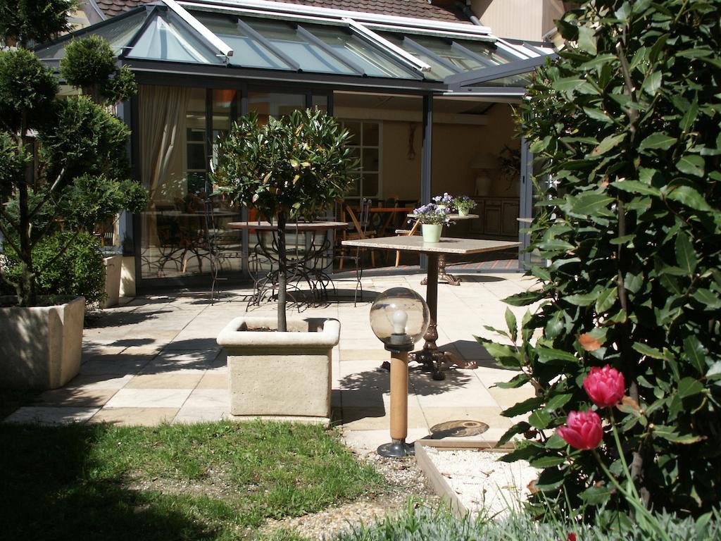 Le Flamboyant Hotel