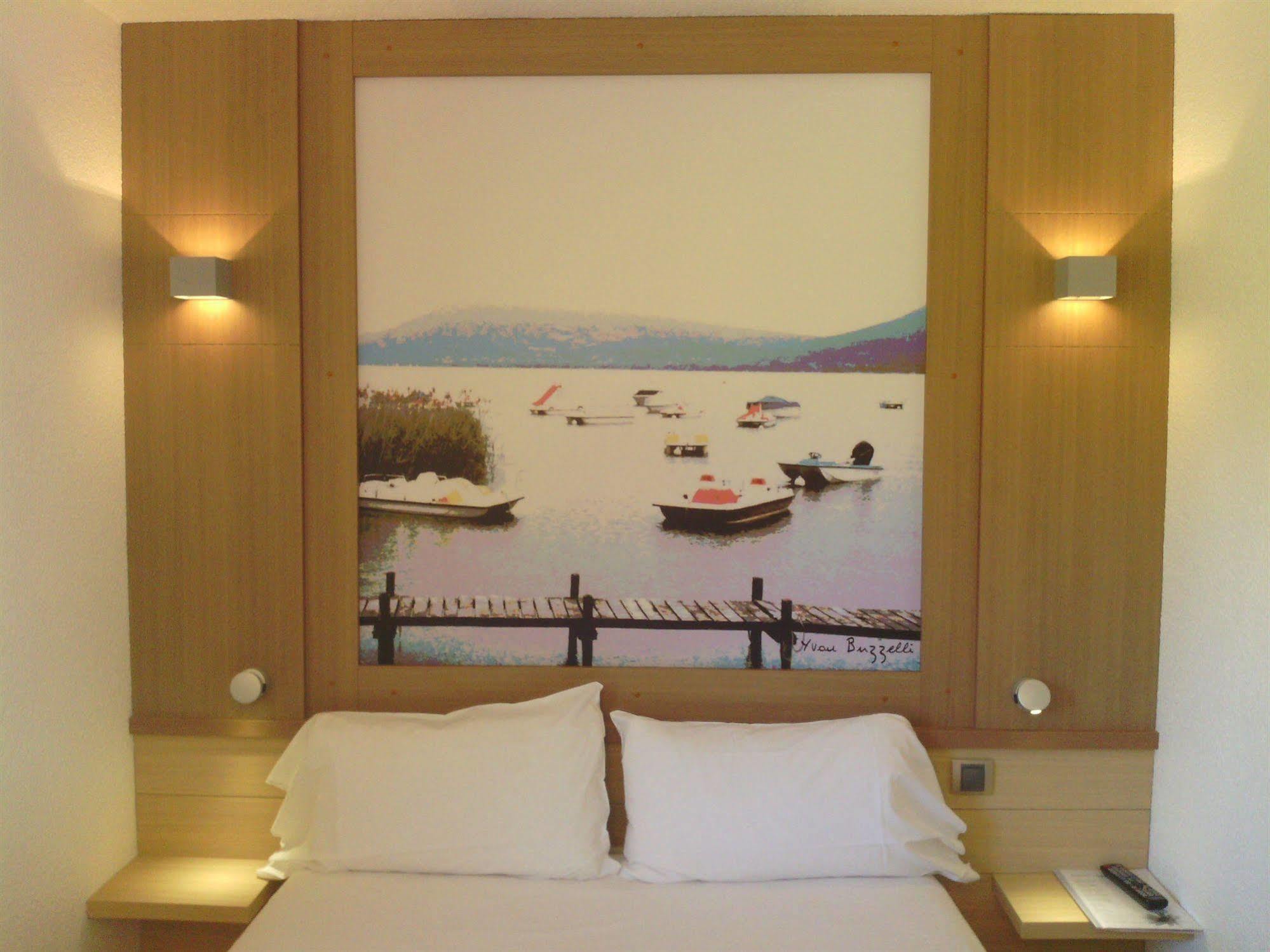 Ibis Styles Centre Gare Hotel 3*